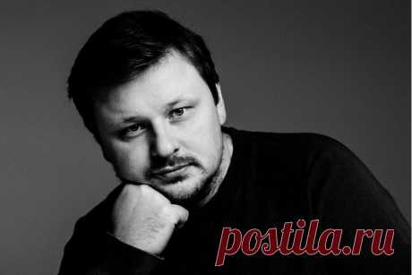  9 ПРИЗНАКОВ, ЧТО ВАШ МУЖЧИНА НАРЦИСС ⬇️
Нарциссическое расстройство личности(НРЛ) — это патологическая форма нарциссизма. Сложность в том, что человек с НРЛ никогда не придет к психологу или психиатру с подозрением на нарциссизм. В силу особенностей расстройства, он не может даже допустить у себя такой диагноз. Скорее он обратиться, например, с депрессией.  Диагностирование расстройства происходит по критериям, которые проявляются по пяти […]
Читай дальше на сайте. Жми подробнее ➡