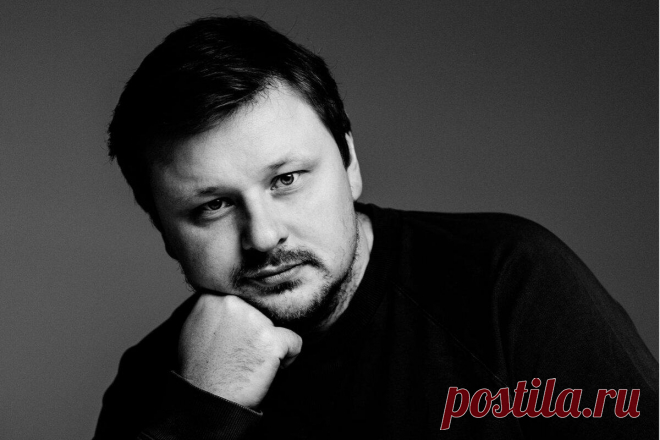  9 ПРИЗНАКОВ, ЧТО ВАШ МУЖЧИНА НАРЦИСС ⬇️
Нарциссическое расстройство личности(НРЛ) — это патологическая форма нарциссизма. Сложность в том, что человек с НРЛ никогда не придет к психологу или психиатру с подозрением на нарциссизм. В силу особенностей расстройства, он не может даже допустить у себя такой диагноз. Скорее он обратиться, например, с депрессией.  Диагностирование расстройства происходит по критериям, которые проявляются по пяти […]
Читай дальше на сайте. Жми подробнее ➡