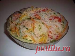 Салат Фунчоза с овощами - Простые рецепты Овкусе.ру