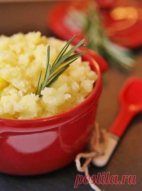 Картофельный гарнир с чесноком и розмарином &quot;По-соседски&quot;