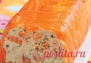 Самые вкусные рецепты: Рулет из копченого лосося и творожного сыра