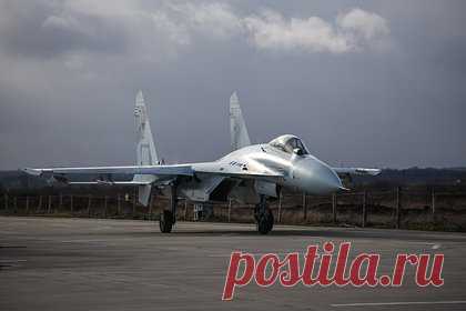 В России рассказали о сложностях подхода Су-27 к MQ-9. Российскому истребителю Су-27 подойти к американскому беспилотнику MQ-9 и слить топливо было очень сложно. Об этом рассказал заслуженный летчик-испытатель Игорь Маликов. Полковник отметил высокий профессионализм и грамотность летчиков Су-27. По его мнению, MQ-9 следил за работой российских радиоэлектронных станций.