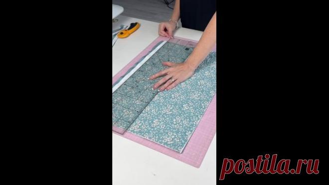 Пост на стене Мастер класс по шитью подушки «Куриный переполох». Здесь я использую кант с декоративным элементом 🙂