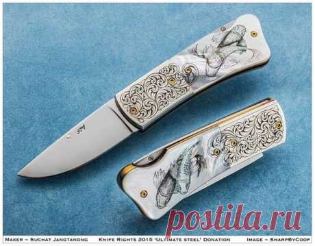 Нож складной от Suchat Jangtanong. Гравировка. Растительный орнамент. Перламутр. Японские карпы.