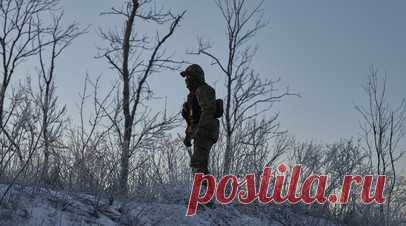 МО: ВСУ потеряли до 55 военных на Запорожском направлении. Подразделения Вооружённых сил России при поддержке авиации и артиллерии поразили живую силу и технику трёх бригад ВСУ на Запорожском направлении. Как сообщили в Министерстве обороны, потери противника составили до 55 военнослужащих. Читать далее