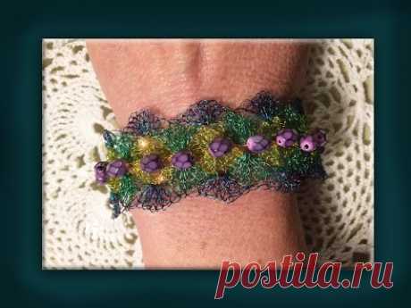 how to crochet a multicoloured wire bracelet