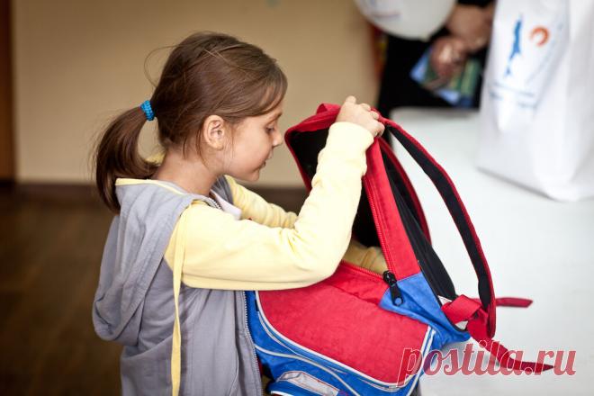 Каким бытовым привычкам важно научить детей перед началом нового учебного года | В помощь родителям младшего школьника | Яндекс Дзен