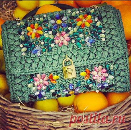 Сумочки, связанные крючком, от Dolce Gabbana — Рукоделие