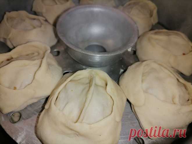 Что положить в фарш, чтобы манты получились сочные и вкусные, а сок струился 