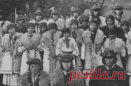 Как называли себя украинцы до присоединения к России Современная Украина занимает территории ряда княжеств, на которые распалась Киевская Русь в XII веке – Киевского, Волынского, Галицкого, Переяславского, Черниговского, Новгород-Северского, а также часть Дикого поля Половецкого.