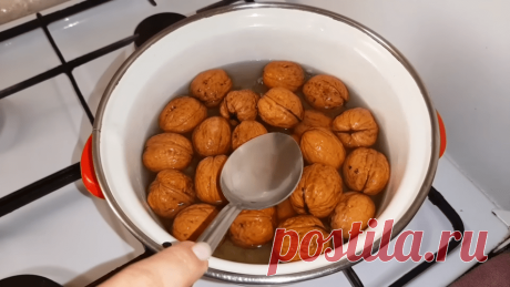 Теперь я чищу грецкие орехи только так! Минимум усилий и потрясающий результат