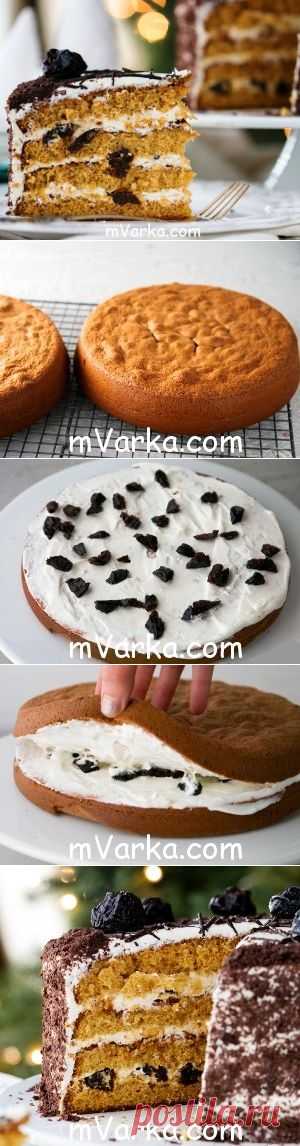 Медовый торт с черносливом в мультиварке