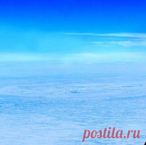 НА ЛЬДУ АНТАРКТИДЫ НАШЛИ КРУГ ДИАМЕТРОМ 2 КИЛОМЕТРА