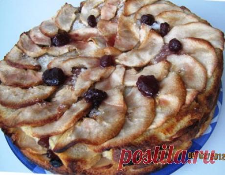 Шарлотка из черствого хлеба