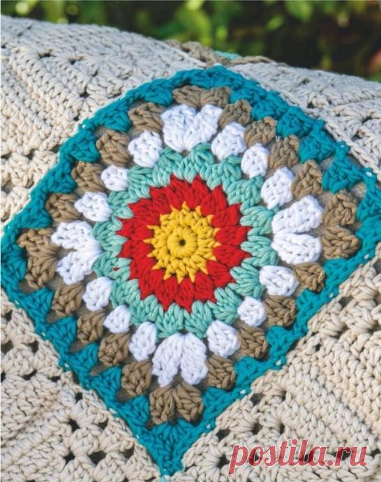 Плед из мотивов крючком