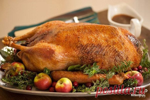 Гусь с яблоками в духовке - рецепт с фото на Повар.ру