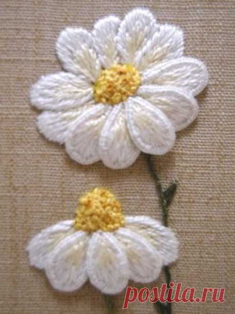 Найдено на сайте royal-needlework.org.uk.