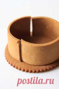 RECIPE: Cutout Cookie Gingerbread by Julia M. Usher, great for making contoured cookie shapes too!