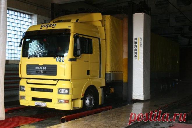 Оборудование для мойки грузовых автомобилей и мойка колес