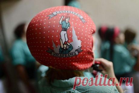 Замки из людей. Соревнование в Таррагоне 2014... (23 фото) | PulsON — все самые интересные события в мире.