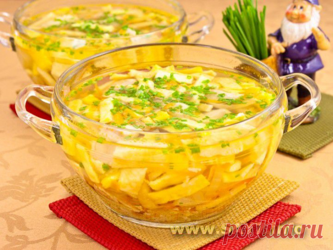 Куриный суп с яичными блинчиками