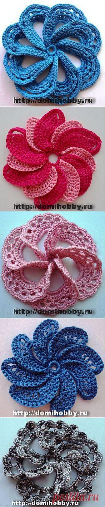 Объемные цветы крючком