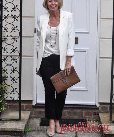 Блузки для женщин после 50 лет фото - как носить
