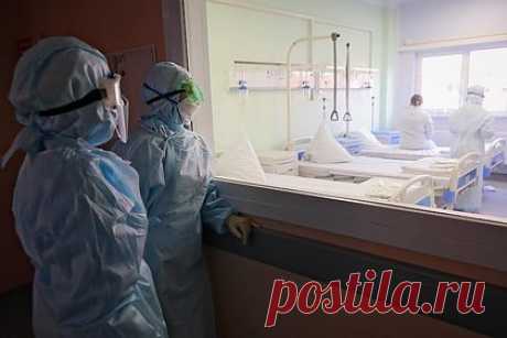 Россиян предупредили о росте заболеваемости COVID-19. Новая волна заболеваемости коронавирусом в России может начаться в октябре и достичь пика в ноябре. Резкий рост заболеваемости уже наблюдается в мире, при том что число ПЦР-тестирований значительно сократилось. Об этом в разговоре с «Лентой.ру» заявил иммунолог Николай Крючков.
