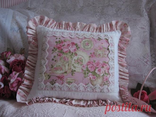 «подушки в стиле Шебби шик — создаём романтику» — карточка пользователя Lana Asyutina в Яндекс.Коллекциях