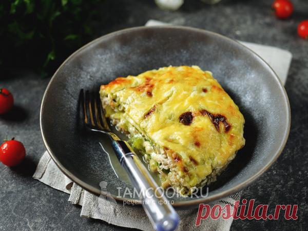 Слоеная капустная запеканка с куриным фаршем — рецепт с фото