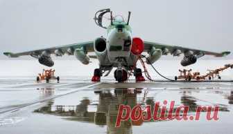 В Ставропольском крае сформирована эскадрилья Су-25СМ3 штурмовой авиации ЮВО Штурмовую авиацию Южного военного округа (ЮВО) пополнили три новейших глубокомодернизированных Су-25СМ3, тем самым завершилось формирование эскадрильи