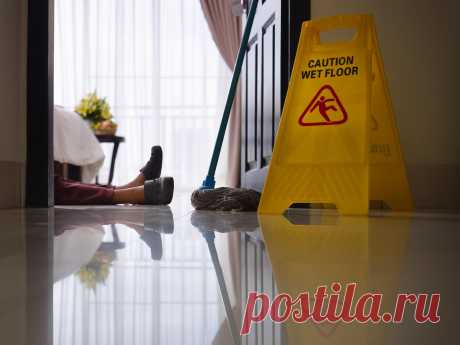 Купить нескользкий ламинат в Воронеже от производителя SPC полов №1 Stone Floor. Ламинат имеет высокий коэффициент анти скольжения и полностью безопасен даже будучи во влажном состоянии

#нескользкийламинат#нескользкийламинаткупить#какойламинатнескользит#Воронеж#Stonefloor