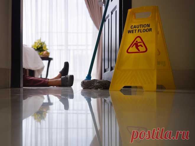 Купить нескользкий ламинат в Воронеже от производителя SPC полов №1 Stone Floor. Ламинат имеет высокий коэффициент анти скольжения и полностью безопасен даже будучи во влажном состоянии

#нескользкийламинат#нескользкийламинаткупить#какойламинатнескользит#Воронеж#Stonefloor