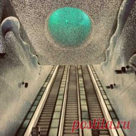 Red Telephone - Delay The New Day (2025) Artist: Red Telephone Album: Delay The New Day Year: 2025 Country: UK Style: Indie Rock, Post-Punk