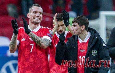 Сборная России по футболу определится с местами проведения стыковых матчей до 9 декабря. Сборная России в полуфинале плей-офф отборочного турнира встретится с командой Польши, победитель матча сыграет с сильнейшим в полуфинальной паре Швеция - Чехия