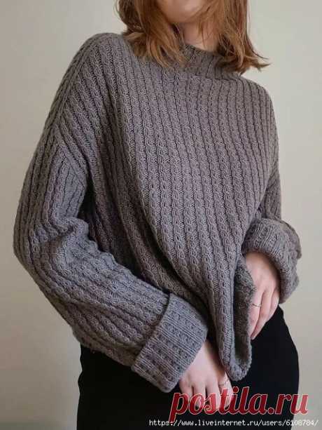 SWEATER NO. 19