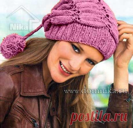 Вязаная шапка с узором из листьев