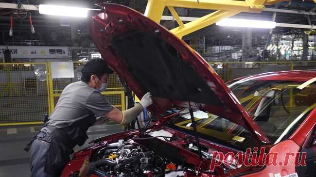Захарова прокомментировала планы Renault выпускать беспилотники на Украине