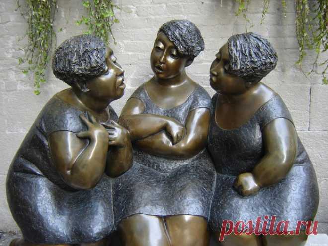 - Рабинович, ви страдаете от жары?- - Я страдаю всегда (анекдоты)