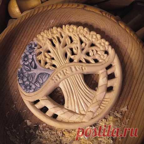 Закорючка IV - Spring... В процессе... #olgaprozorova#woodcarving#carving#woodwork#artwork#wood#handmade#artcarving#art#carver#woodworking#резьба#резьбаподереву#ремесло#дерево#ручнаяработа#artwood#woodart #spring #закорючка