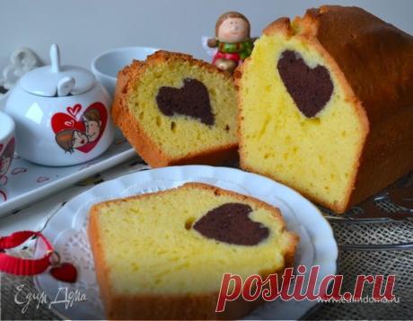 Кекс "Романтичный". Ингредиенты: соль, растительное масло, какао-порошок Предлагаю Вам приготовить для своих любимых вот такой вот кекс с сюрпризом - шоколадным сердечком, скрывающимся внутри кекса! Этот кекс готовится достаточно просто, а результат порадует Вас и Ваши...