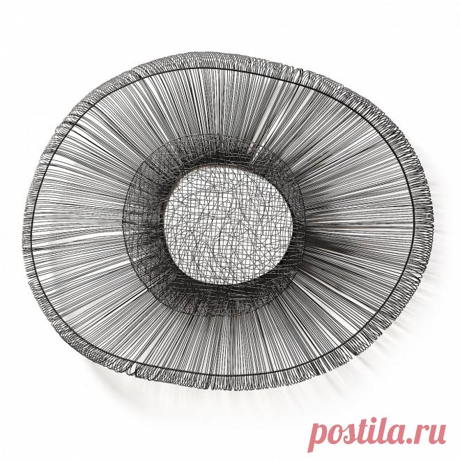 Настенный декор из металла круглый черный Arabel от La Forma - купить за 28990 руб. в интернет-магазине DG-Home