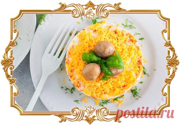 Слоёный #салат с курицей, черносливом, горошком и маринованным луком

Сладость сухофруктов в этом праздничном блюде отлично сочетается со вкусом птицы и овощей.

Время приготовления:
Показать полностью...