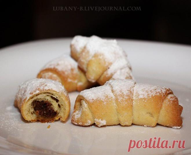 А ларчик просто открывался. - Рогалики (тесто с использованием смальца)