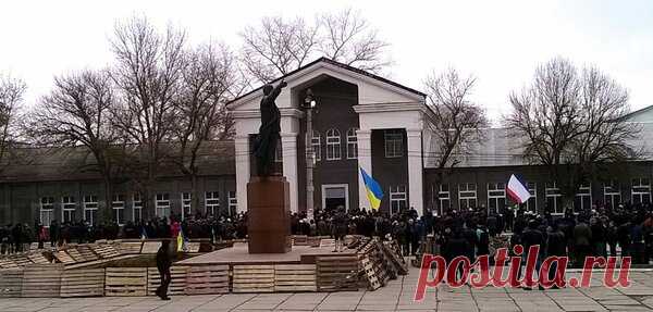 Завтра Крым отмечает праздник 