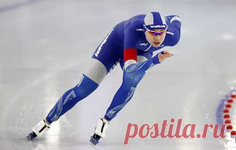 Российская конькобежка Фаткулина стала третьей на дистанции 500 м на этапе Кубка мира. Соревнования проходят в Польше