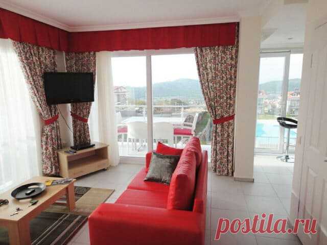 Срочная продажа апартаментов  3+1 в поселке Олюдениз в городе Фетхие.

В продаже отличное предложение недвижимости в Фетхие.Роскошные апартаменты с 3 спальнями и отдельными санузлами.Общей площадью 125 м.кв. Полностью меблирована,с мебелью показанной на фото.Пакет документов проверен и квартира готова к продаже.