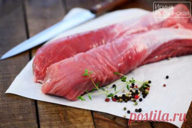 Что приготовить из свиной вырезки Для многих из нас поиск рецептов быстрых ужинов стал настоящей миссией! Я чувствую, что сорвала «Джек-пот», когда мне удается приготовить ужин менее, чем за пол часа. Свиная вырезка, как же ты хороша в любом виде! Минимум затрат времени на приготовление и наши вкусовые рецепторы взлетают от...