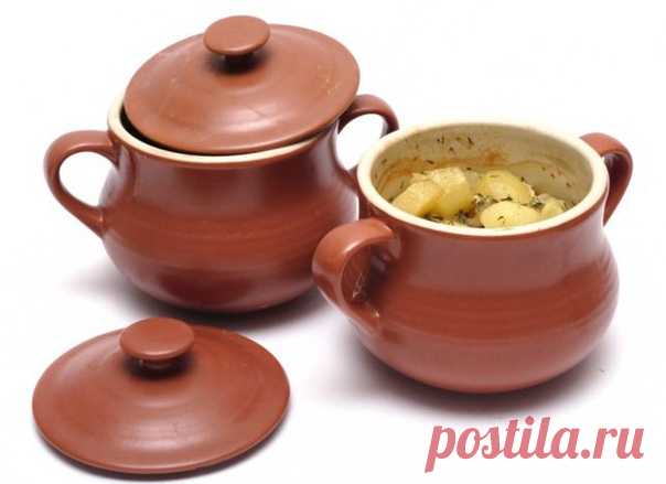 Чонахи
Ингредиенты: свинина - 500 г, картофель - 500 г, грибы любые - 300 г, лук - 1 шт., бульон мясной - 0,5 л, мука - 2 столовые ложки, подсолнечное масло, соль, перец, специи по вкусу.

Приготовление

Чистим картошку, режем ее мелкими дольками и слегка обжариваем в подсолнечном масле. Добавляем туда нарезанные небольшими кусочками грибочки и мелко нарезанную луковицу. Слегка припускаем все это великолепие на сковородке.

Режем кубиками свинину и обжариваем на отдельной ...