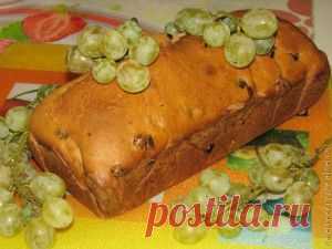 Сметанный кекс с изюмом